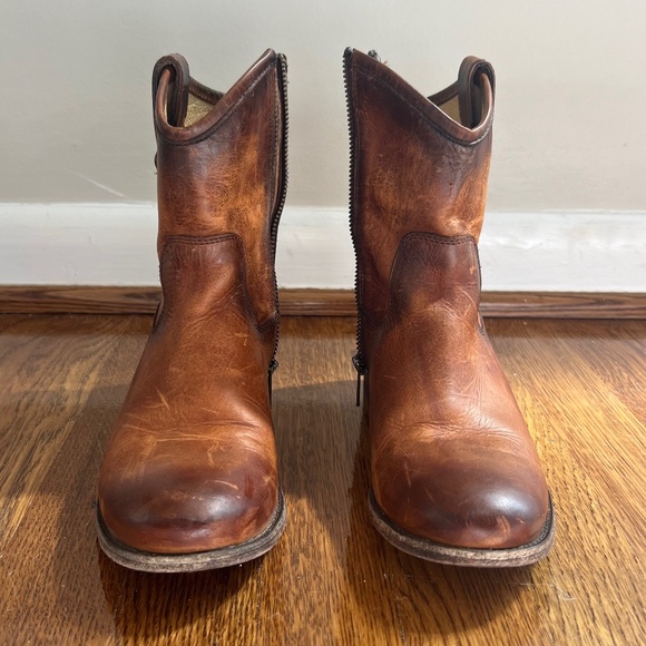 Frye Melissa Button Short Boots - Picture 9 of 17
